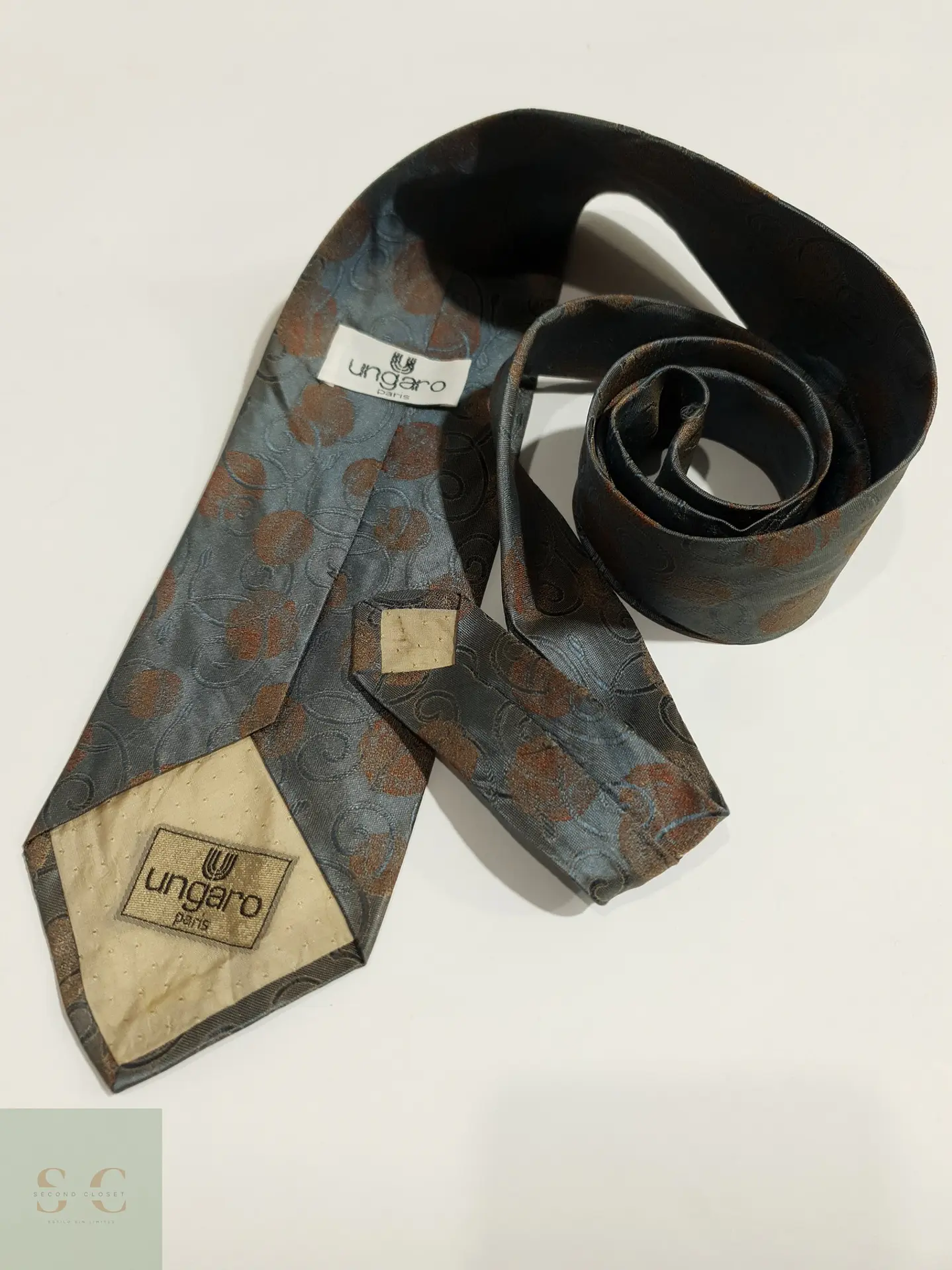 Corbata de Seda Jacquard con Motivo Botánico Ungaro Paris 3
