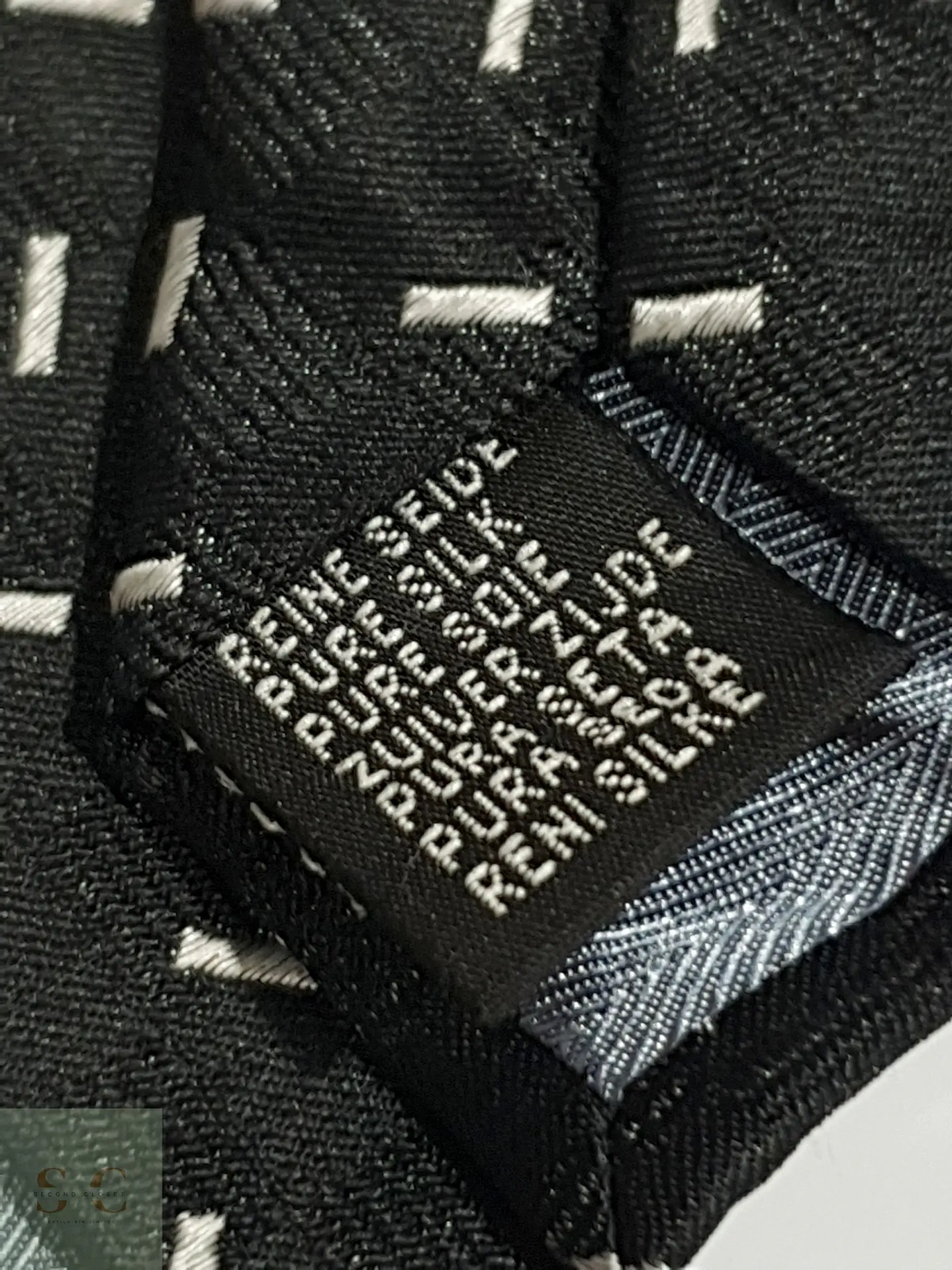 Corbata Clásica de Seda Jacquard con Microdibujo 4