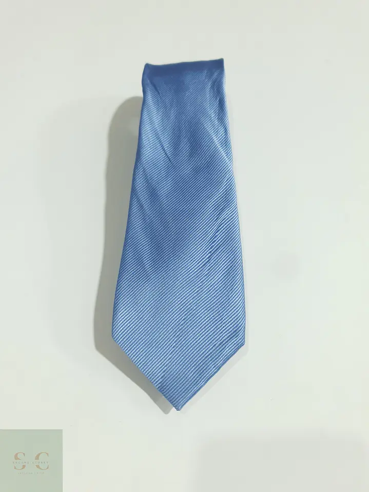 Corbata Clásica de Seda en Tono Azul Celeste C&A 2