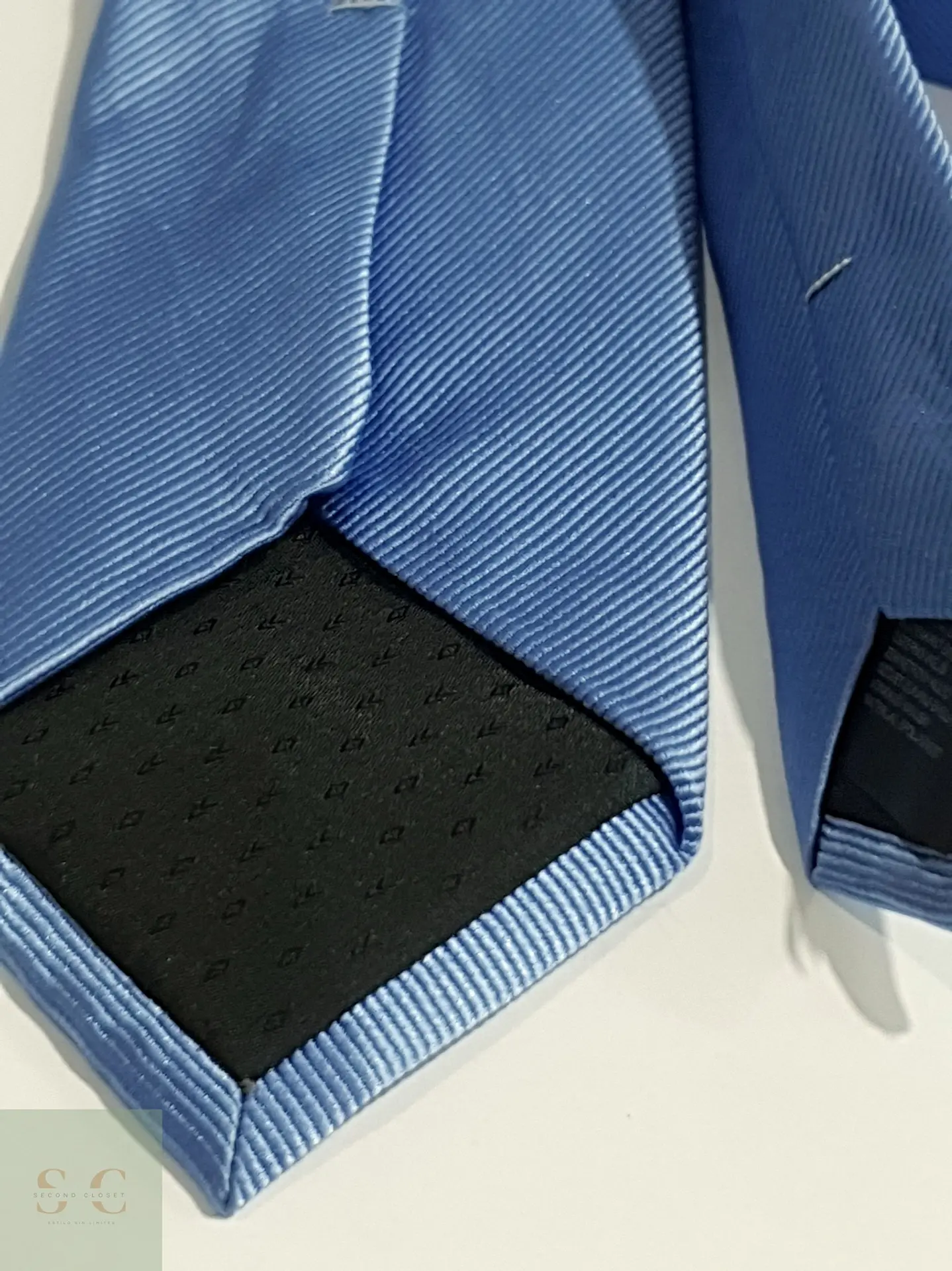 Corbata Clásica de Seda en Tono Azul Celeste C&A 5