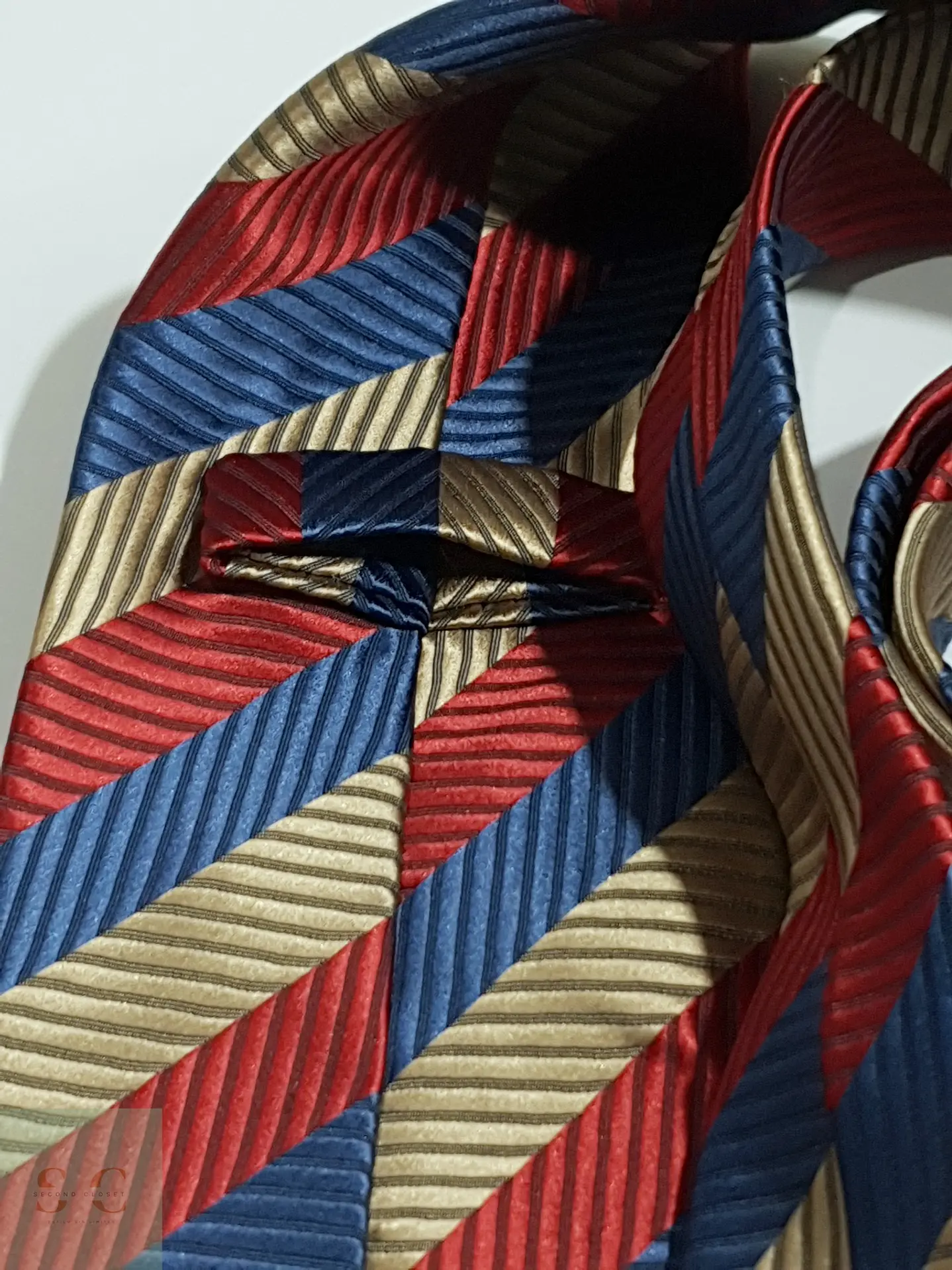 Corbata Estilo Regimental a Rayas Diagonales 4