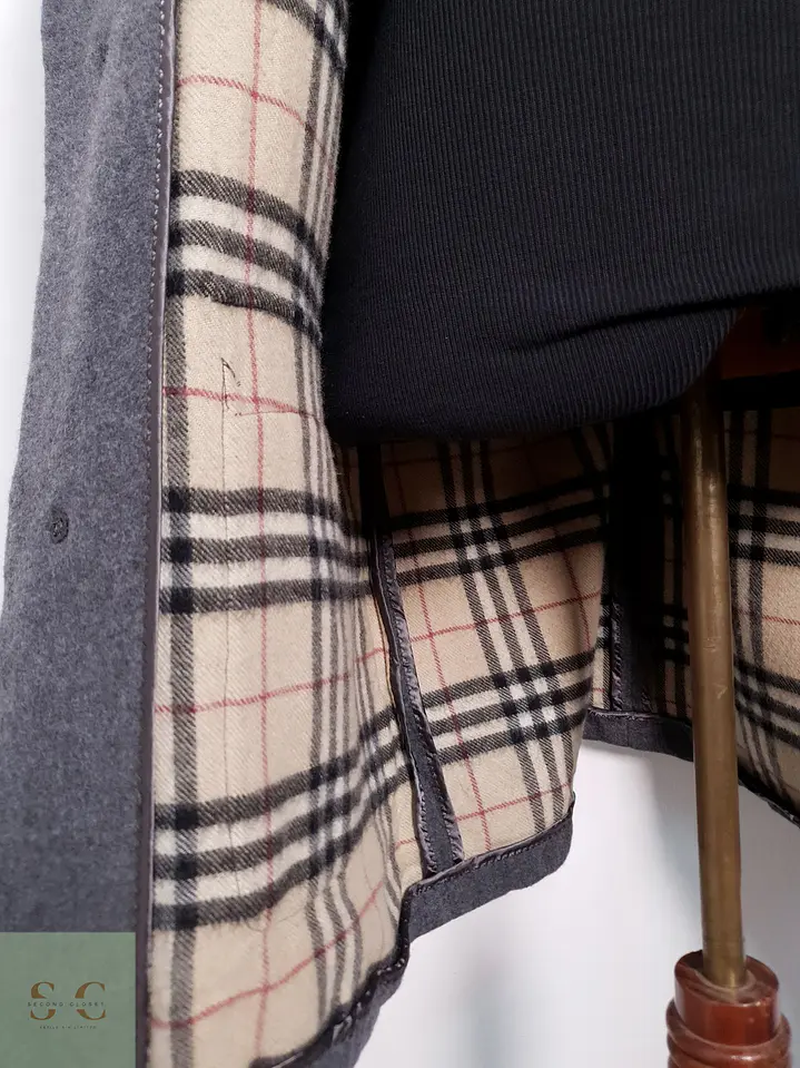 Abrigo Hombre Burberry 100% lana virgen Gris Talla LXL 20