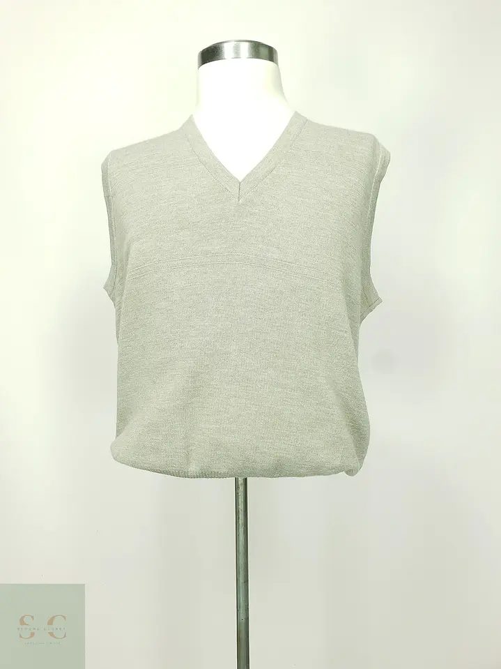 Chaleco Tejido sin Mangas Cuello V en Beige Arena Breidhof Talla LXL 2
