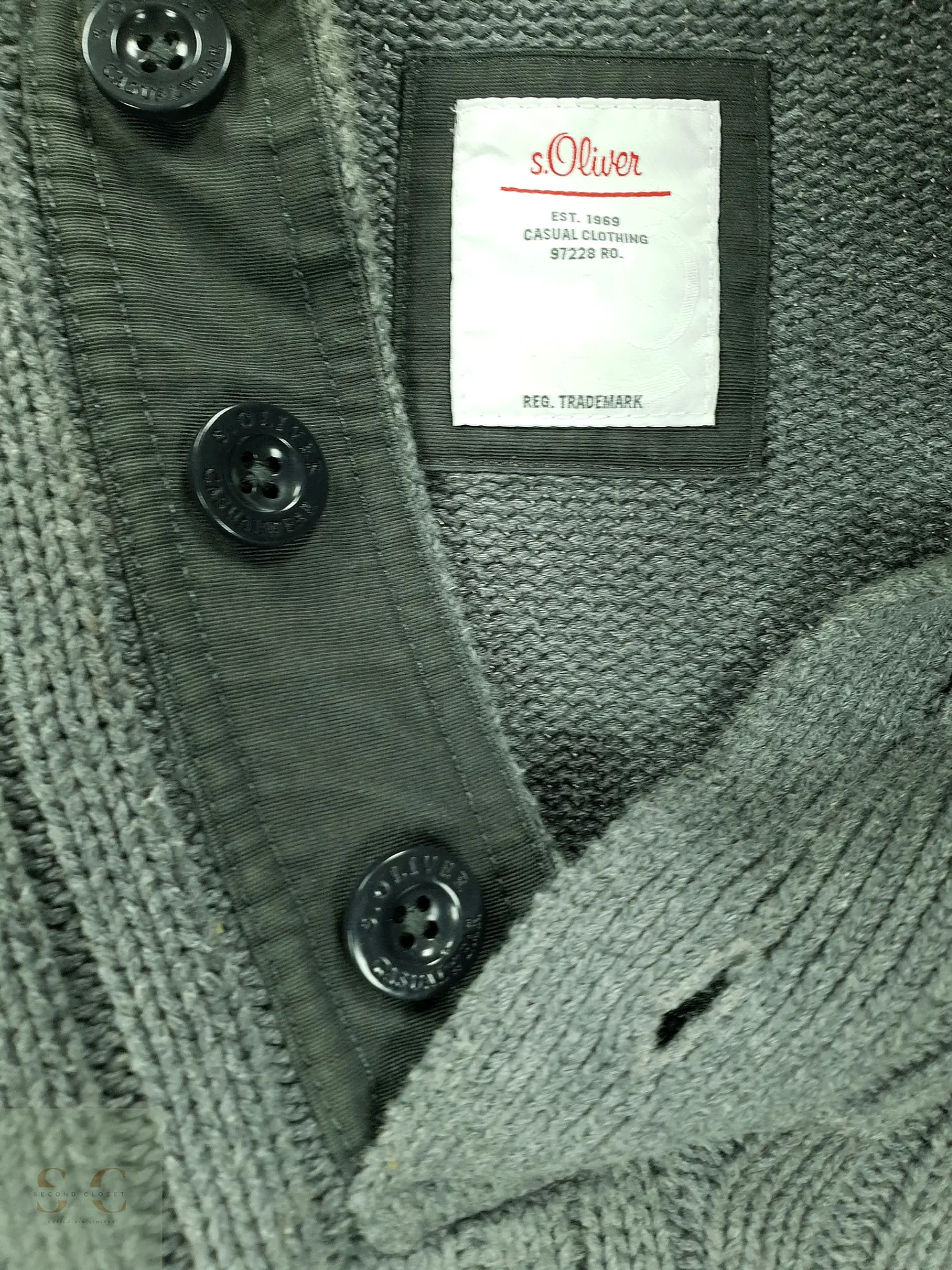 Suéter de Punto Trenzado con Cuello Alto Botonado en Gris Melange s.Oliver Talla ML 4
