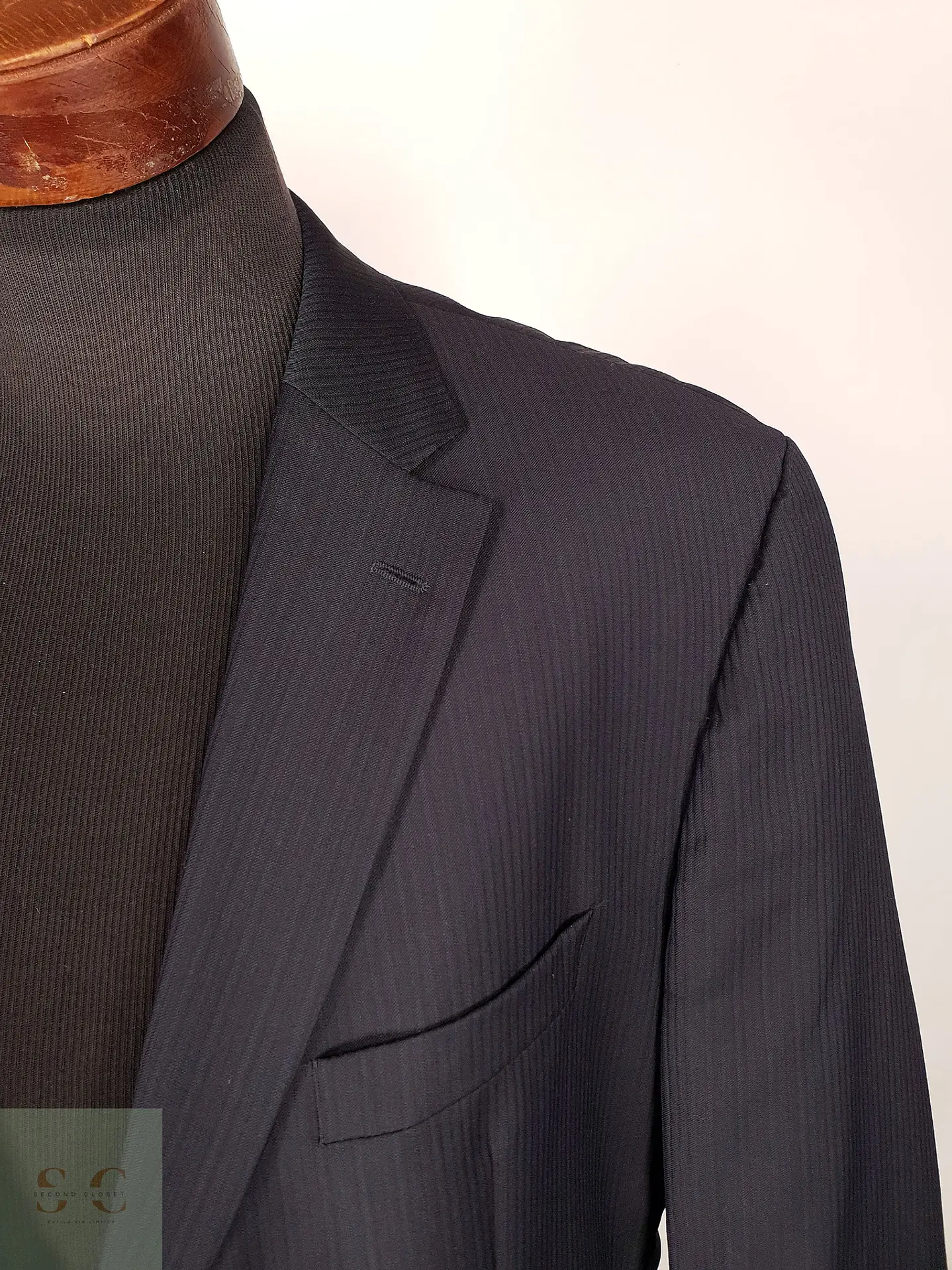 Blazer Hugo Boss Azul Negro Rayas – Tessitura Biella – 100% Lana Virgen – Talla XL 5