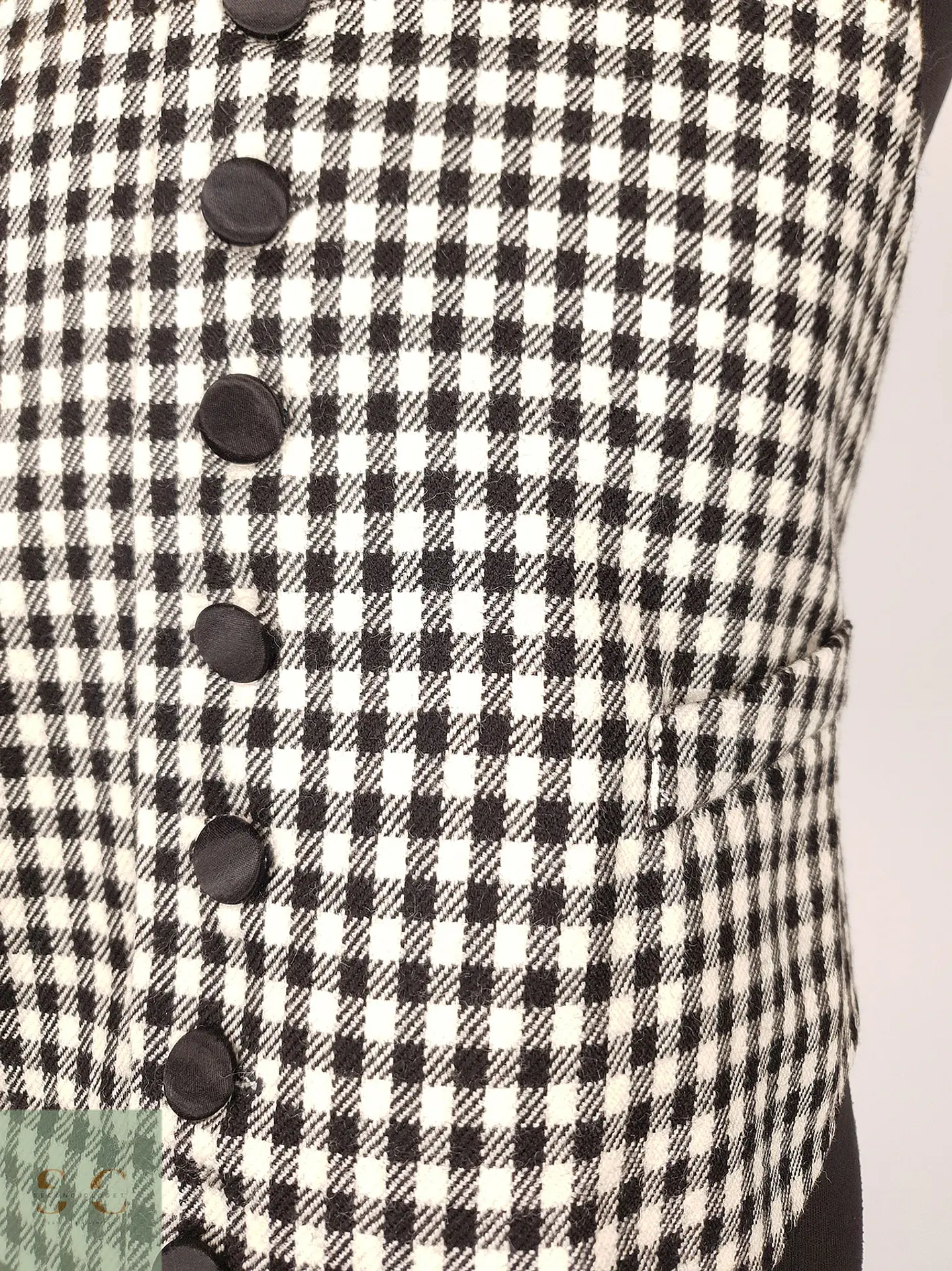 Chaleco Gilet Blanco y Negro Cuadros – Talla S 3