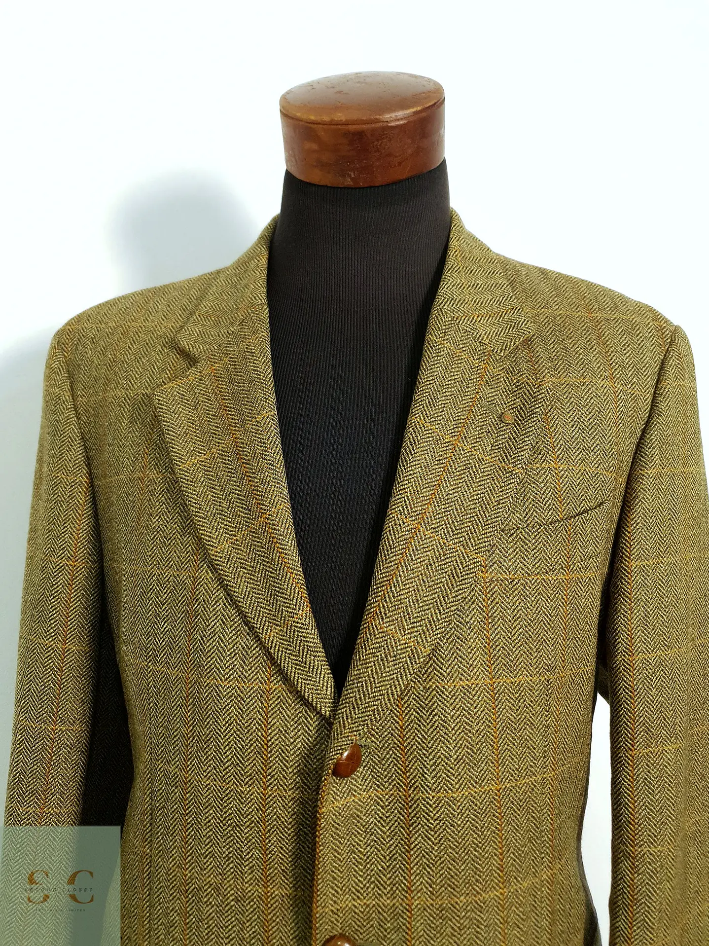 Blazer de Lana Virgen en Tejido Espiga Camel Toyner Talla L/XL 8