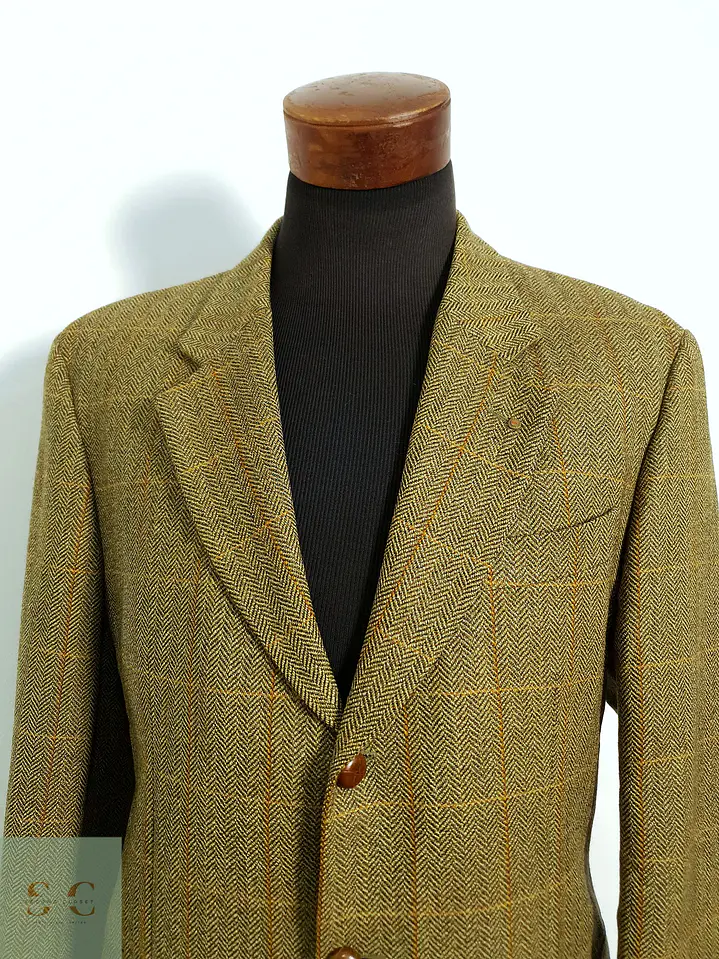 Blazer de Lana Virgen en Tejido Espiga Camel Toyner Talla L/XL 8