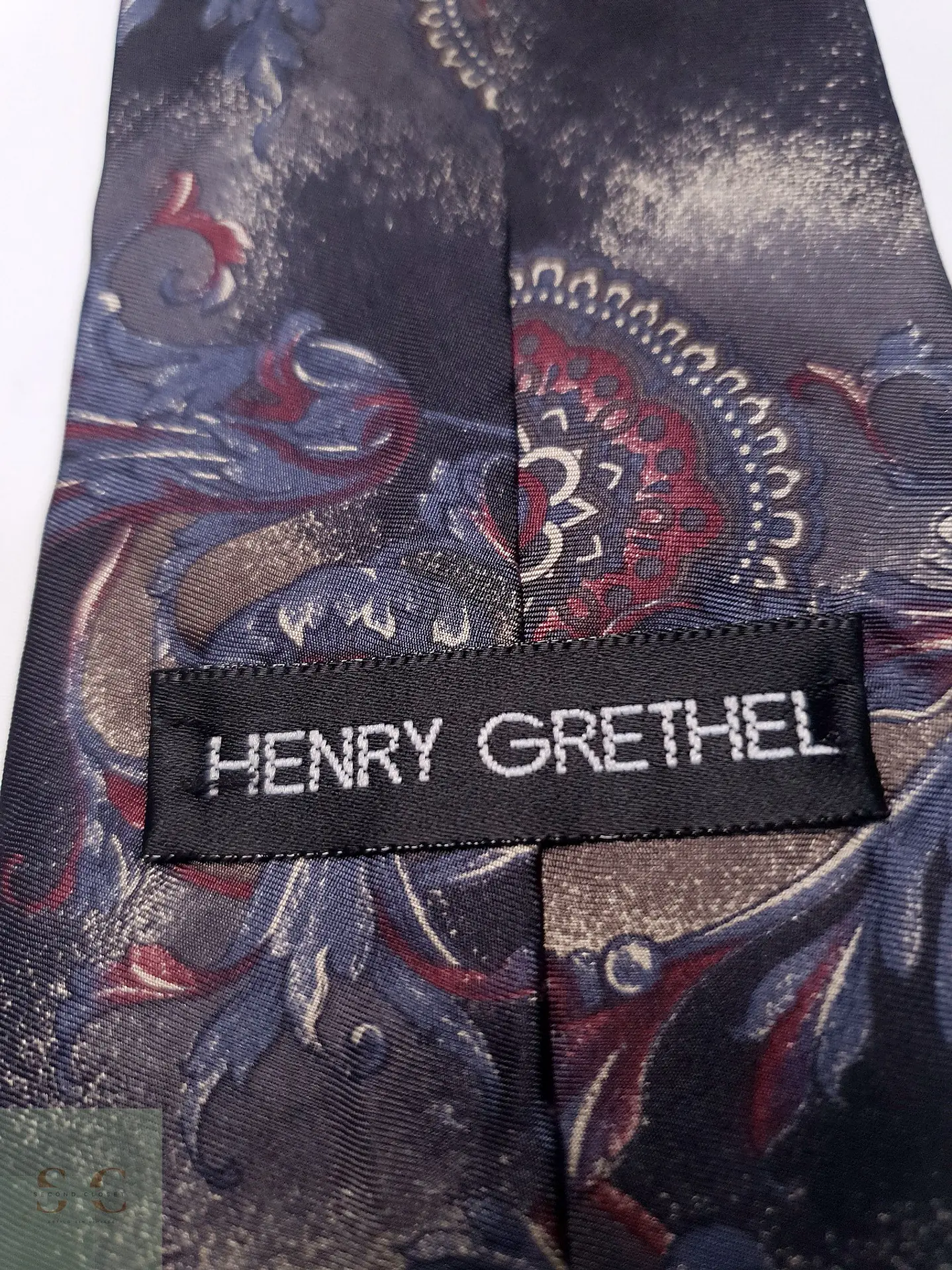 Corbata de Seda en Patrón Paisley Henry Grethel 3