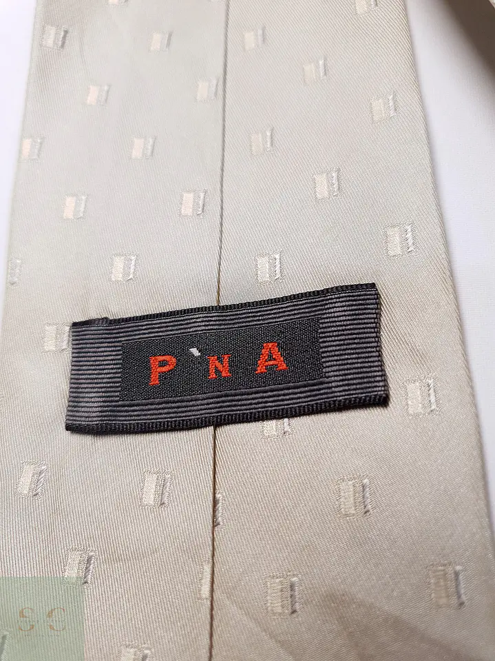 Corbata de Seda Marfil con Trama Geométrica P'NA 3