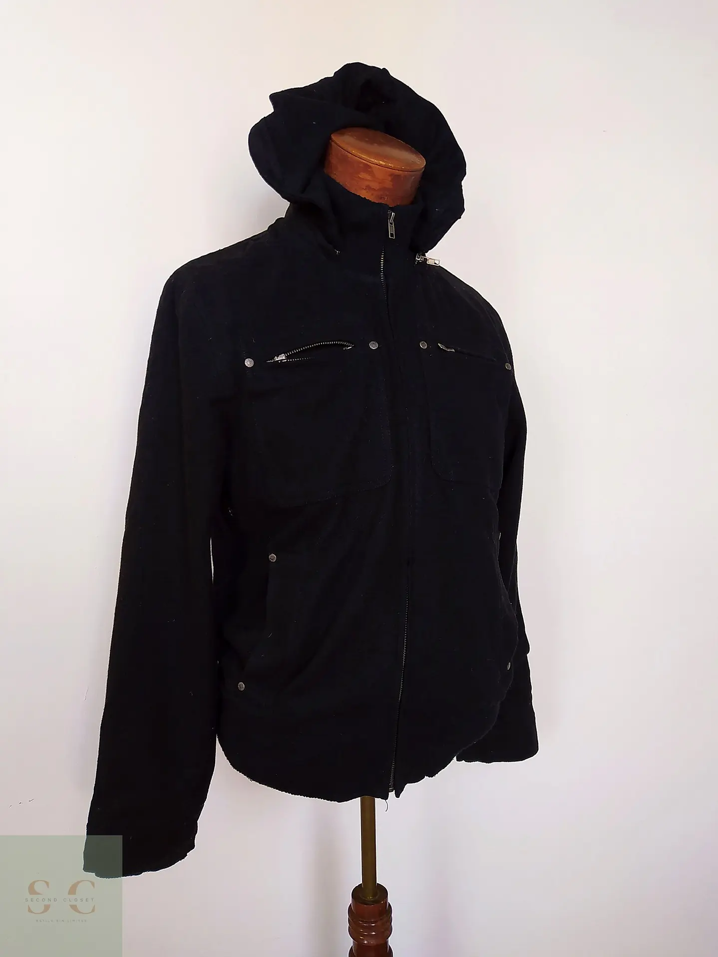 Chaqueta Urbana de Paño con Capucha GUESS Talla SM/M 3