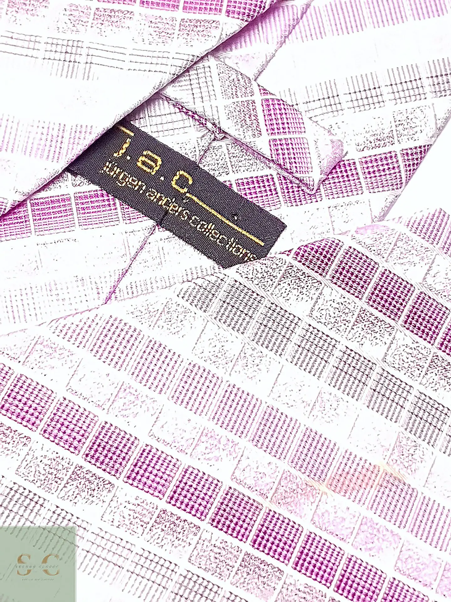 Corbata de Seda con Patrón Geométrico J.B.C. 3