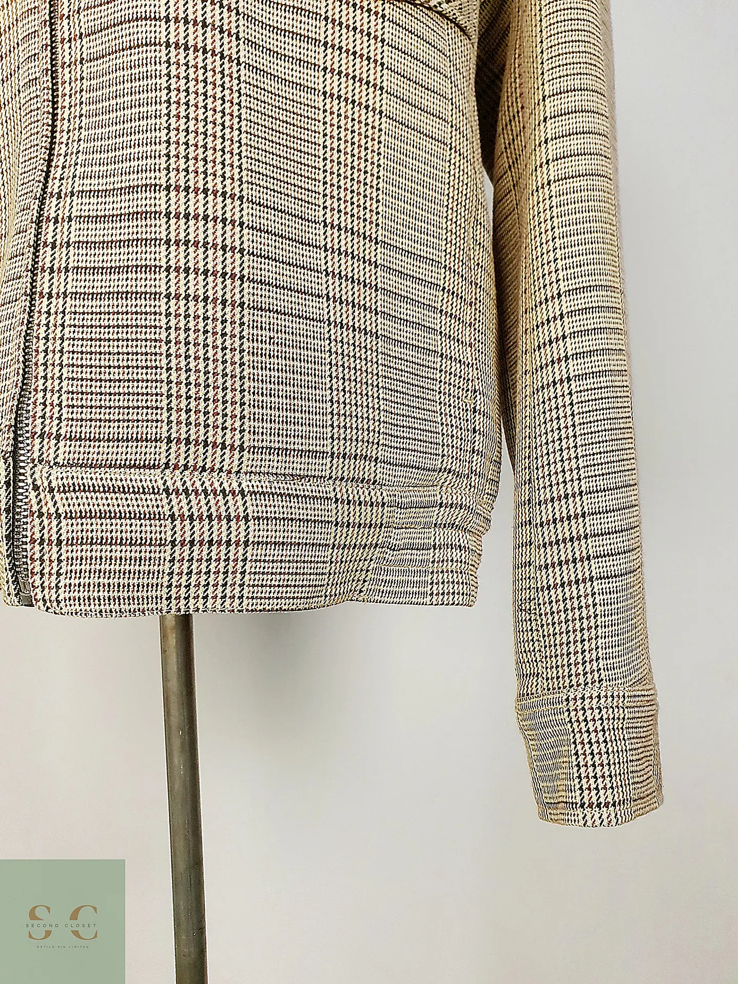 Chaqueta Corta Blouson en Cuadrillé Beige Zara Talla M 6