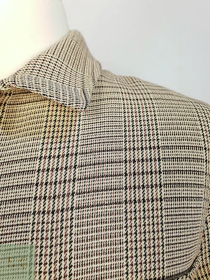 Chaqueta Corta Blouson en Cuadrillé Beige Zara Talla M 9