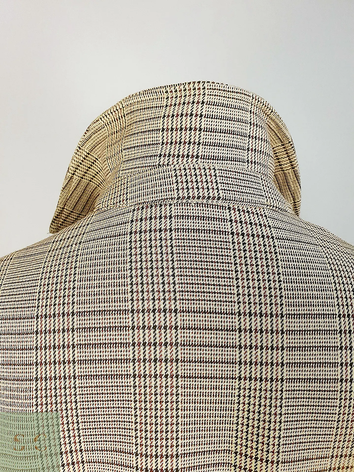 Chaqueta Corta Blouson en Cuadrillé Beige Zara Talla M 14