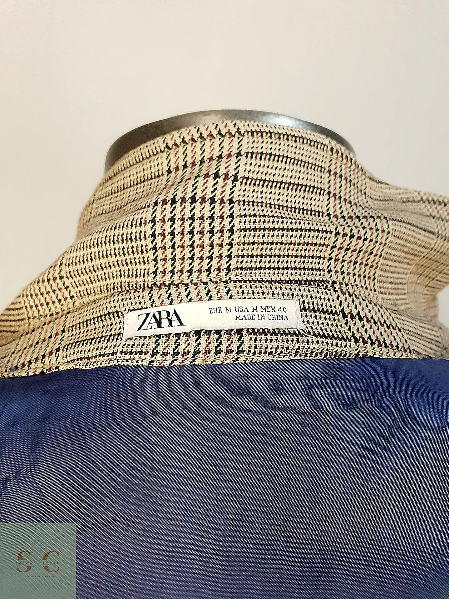 Chaqueta Corta Blouson en Cuadrillé Beige Zara Talla M 15