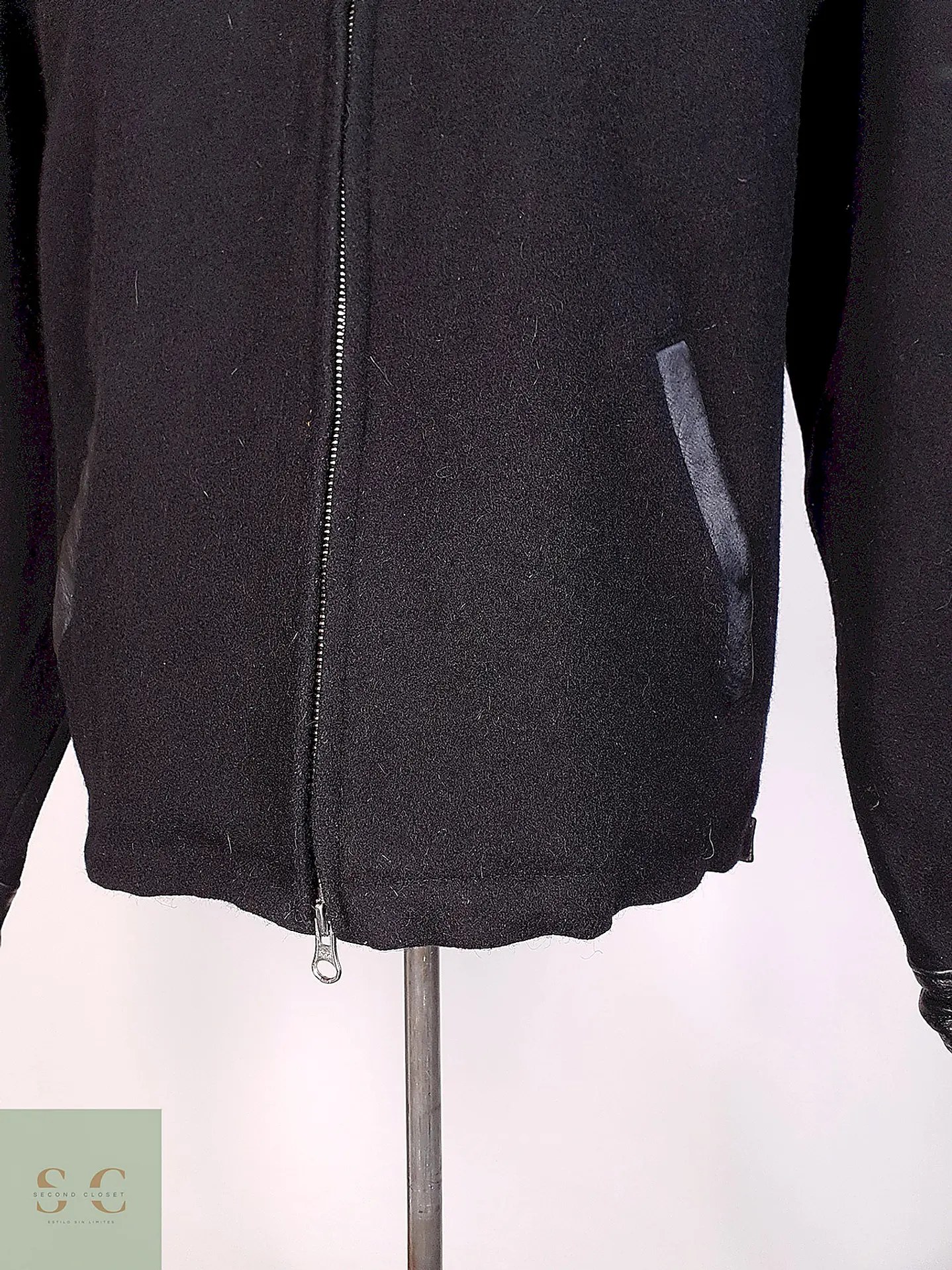 Chaqueta Varsity de Paño de Lana y Cuero Roots Talla L/XL 4