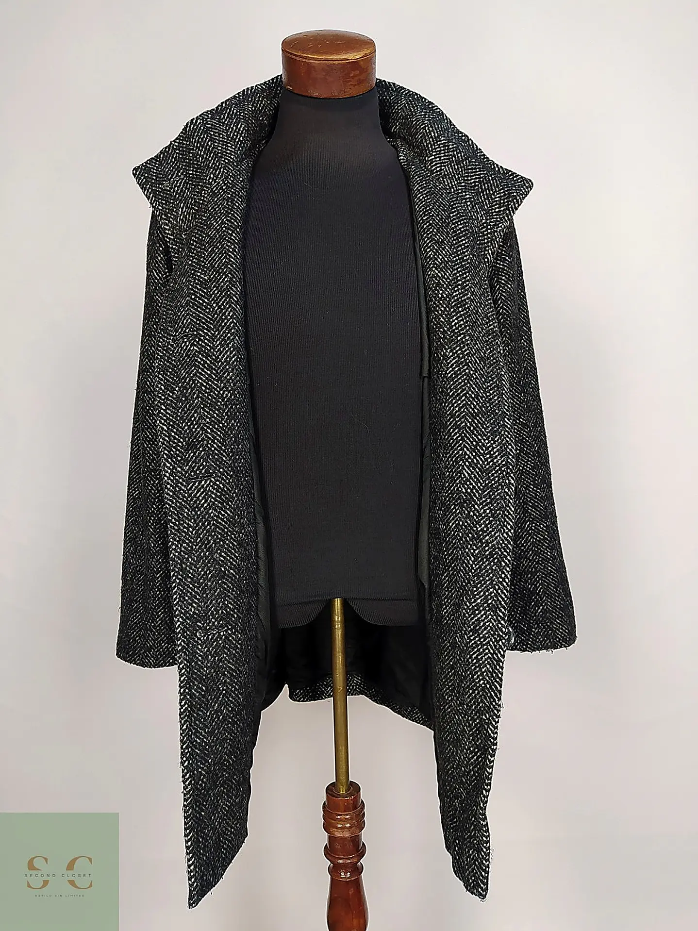 Abrigo Recto de Tejido Espiga con Cuello Chimenea Franco Callegari Talla L 7