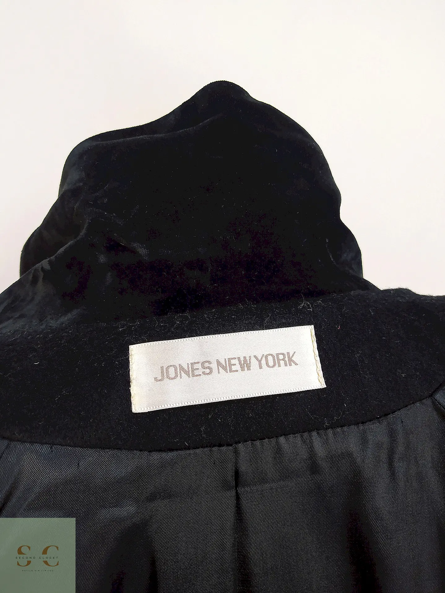 Abrigo Largo Clásico de Paño Jones New York Talla XXL 21