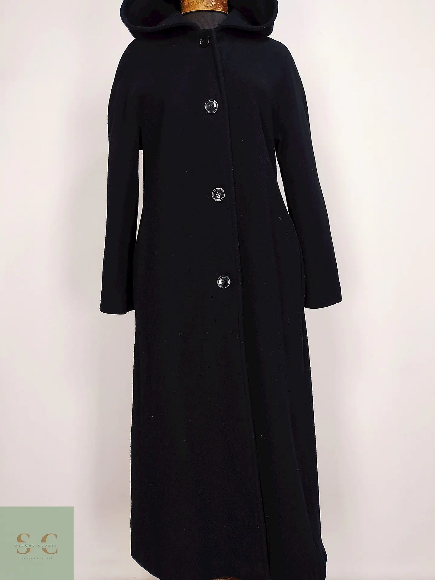Abrigo Largo Minimalista con Capucha Talla SM 4