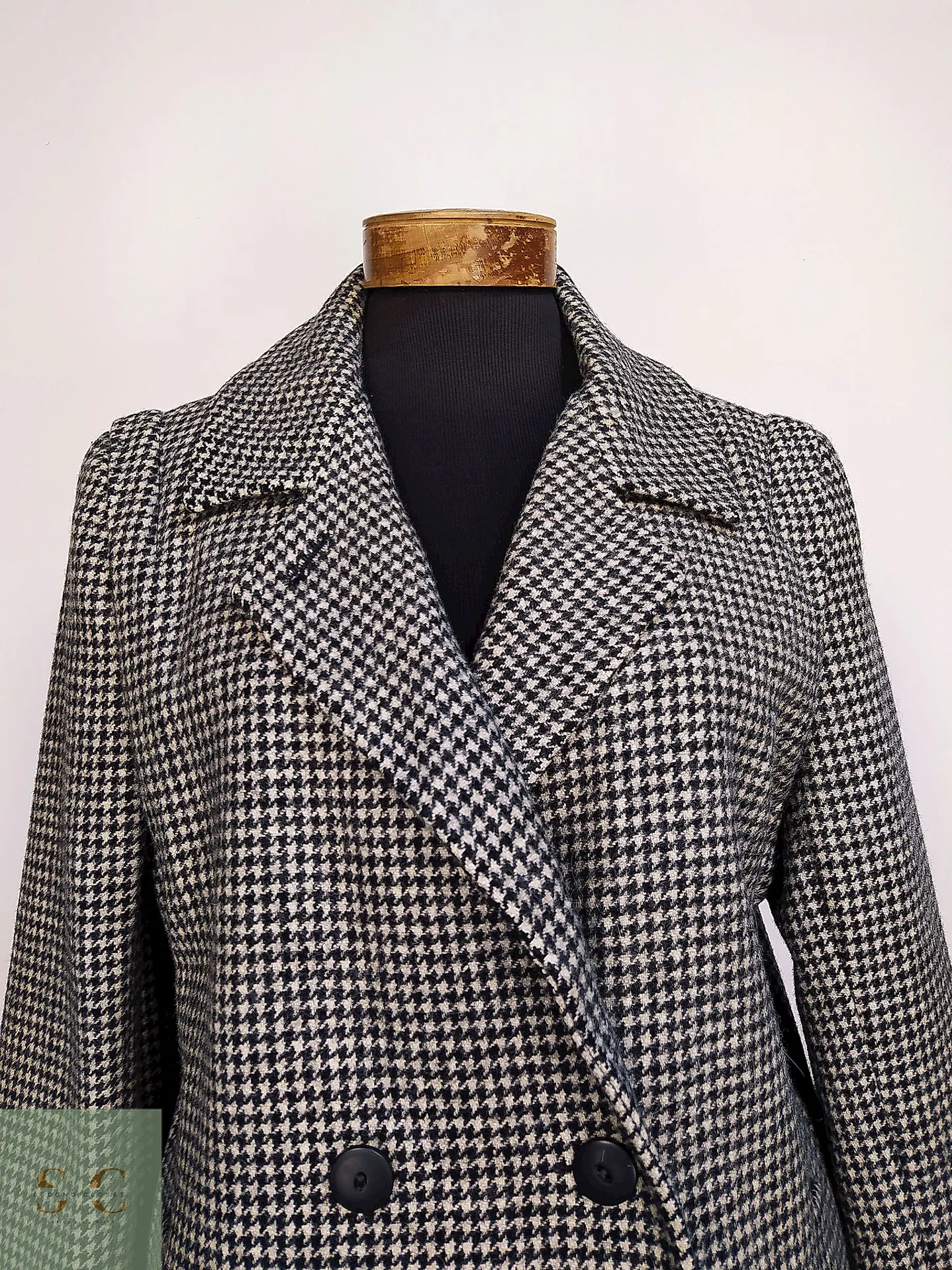 Abrigo Cruzado de Lana en Pata de Gallo Alorna Dillard's Talla L 8