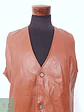 Chaleco Clásico de Ecocuero Camel Talla LXL - Miniatura 4