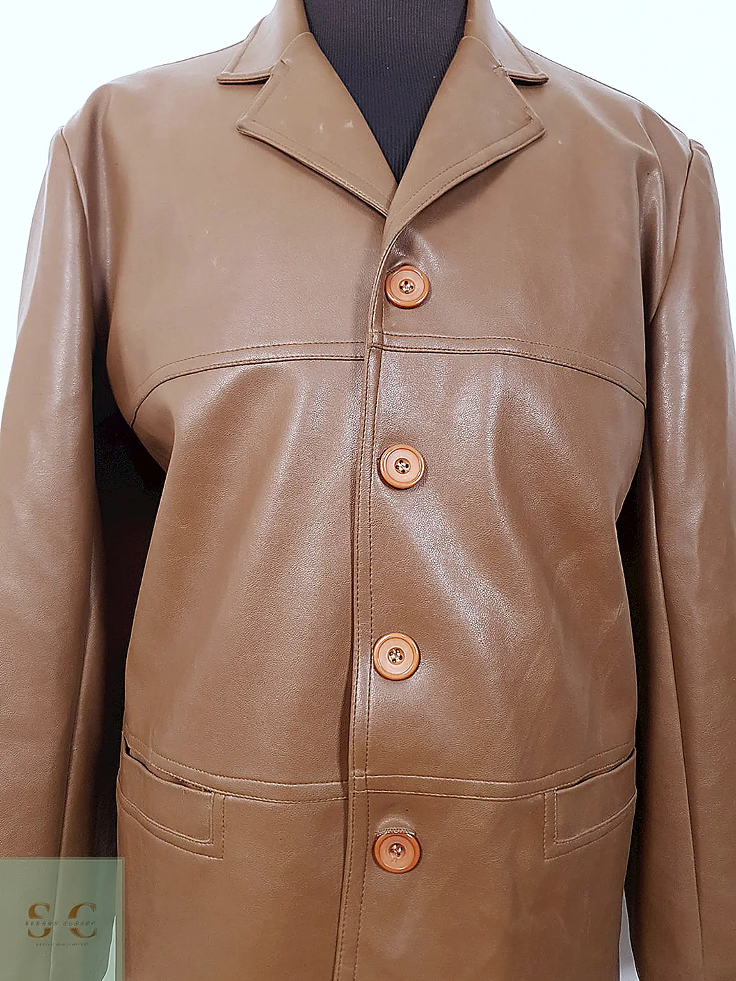 Chaqueta Recta Minimalista en Ecocuero Talla L/XL 6
