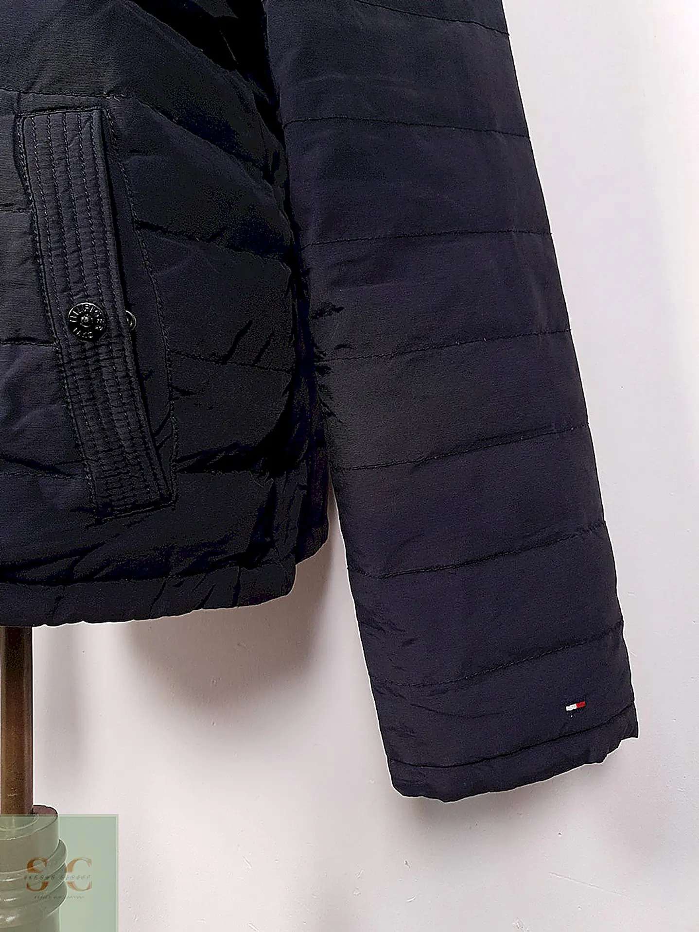 Chaqueta Acolchada Azul Marino con Cuello Tejido Tommy Hilfiger Talla L 10