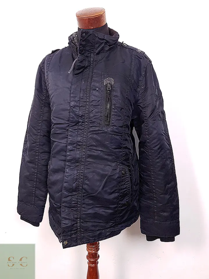 Chaqueta Acolchada de Estilo Técnico Tom Tailor Talla L/XL 3