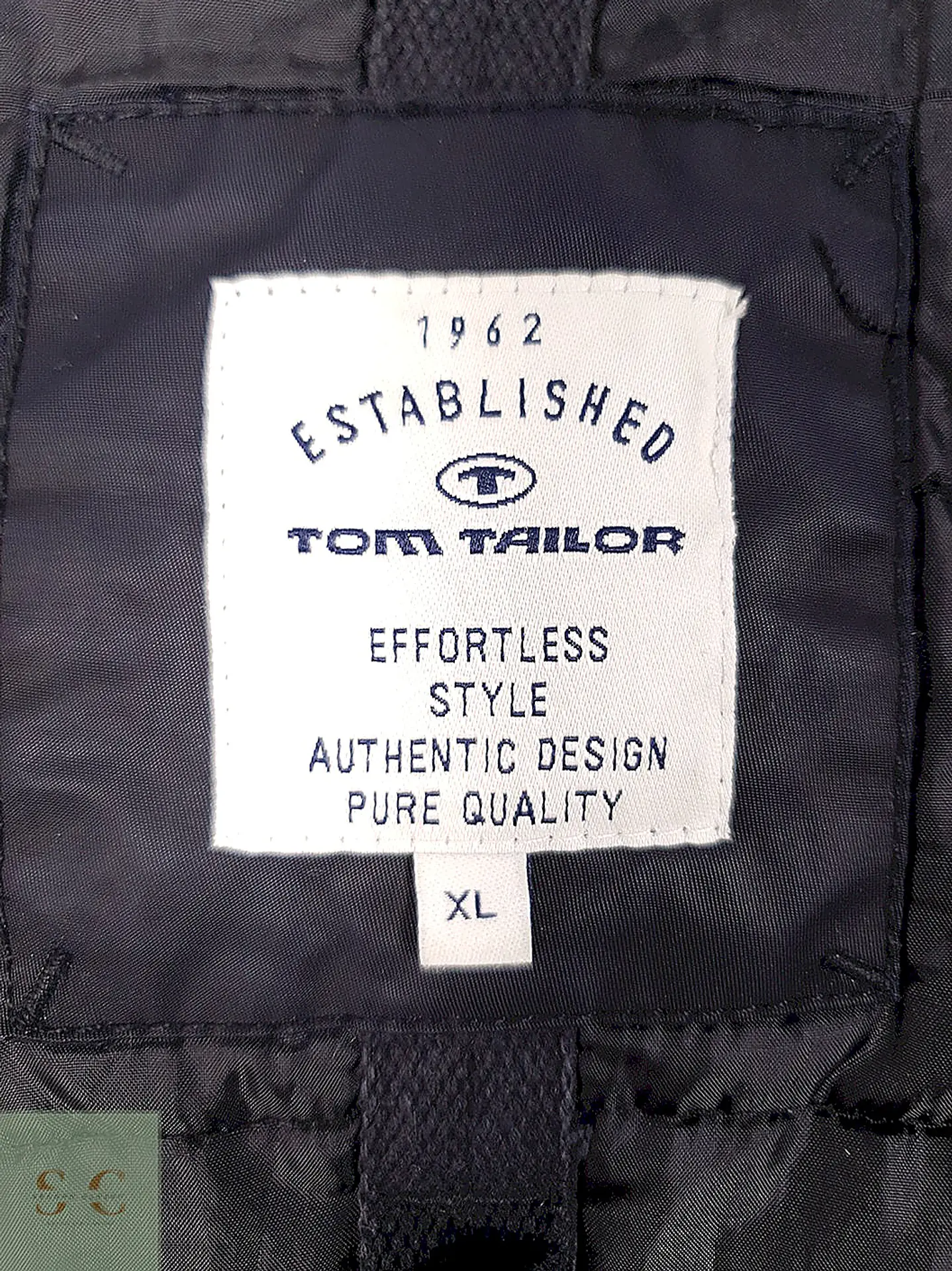 Chaqueta Acolchada de Estilo Técnico Tom Tailor Talla L/XL 11