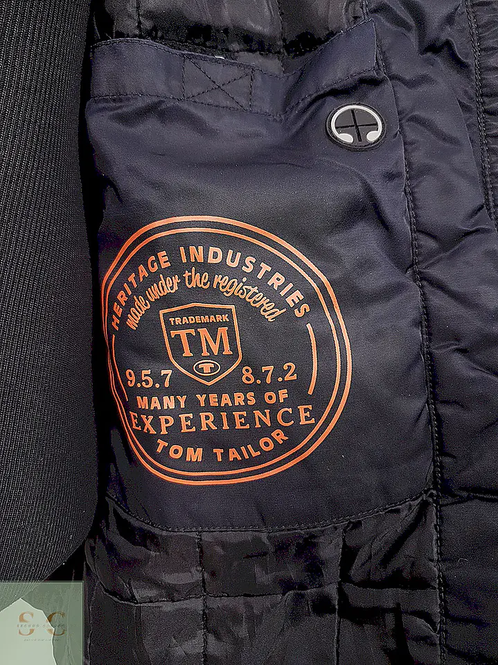 Chaqueta Acolchada de Estilo Técnico Tom Tailor Talla L/XL 12