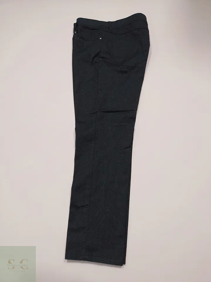 Pantalón Casual de Tejido Microestructurado Christian Berg Talla XL (50) 3