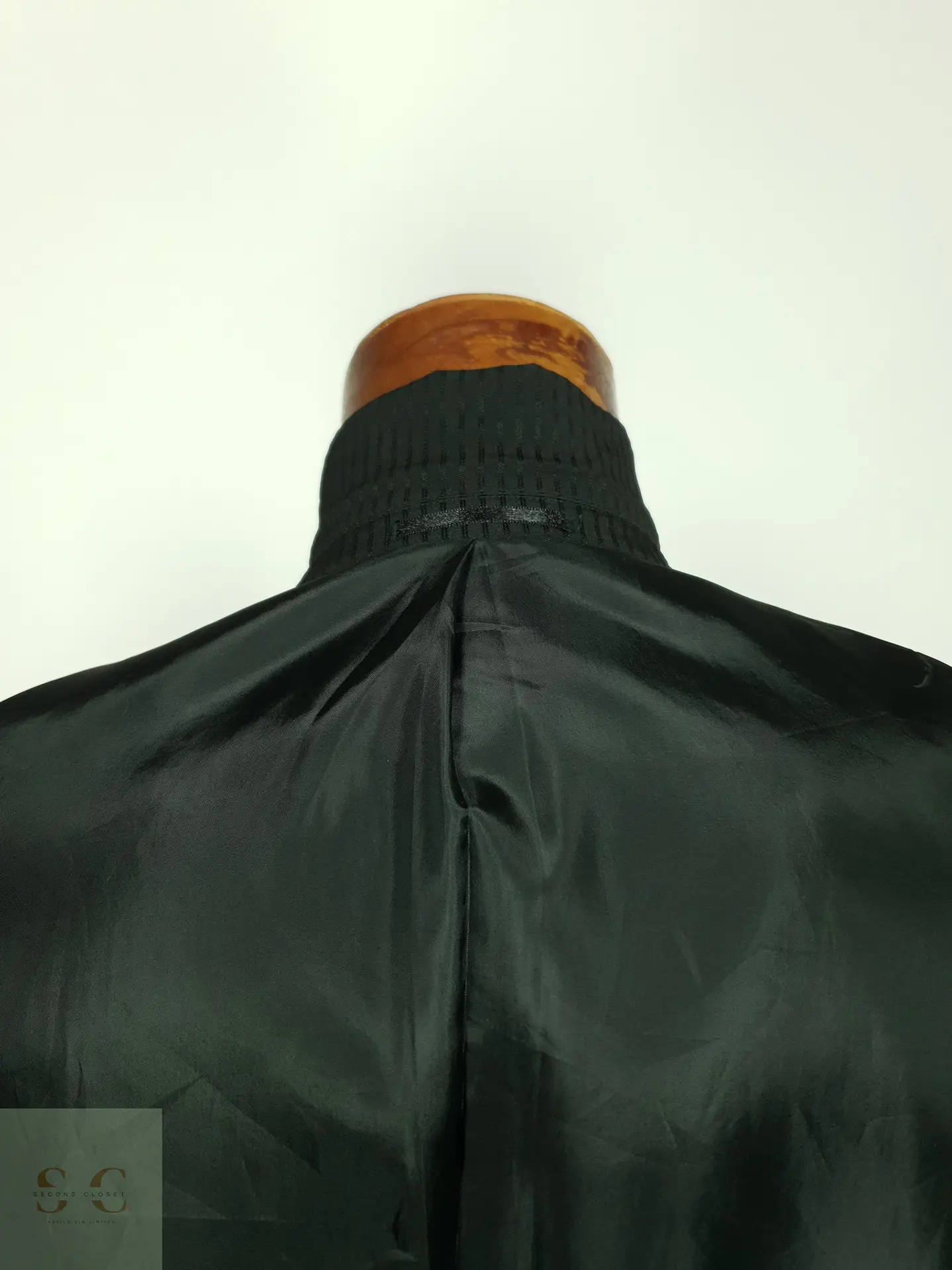 Blazer Formal de Trama Acanalada Clockhouse Talla XL 9