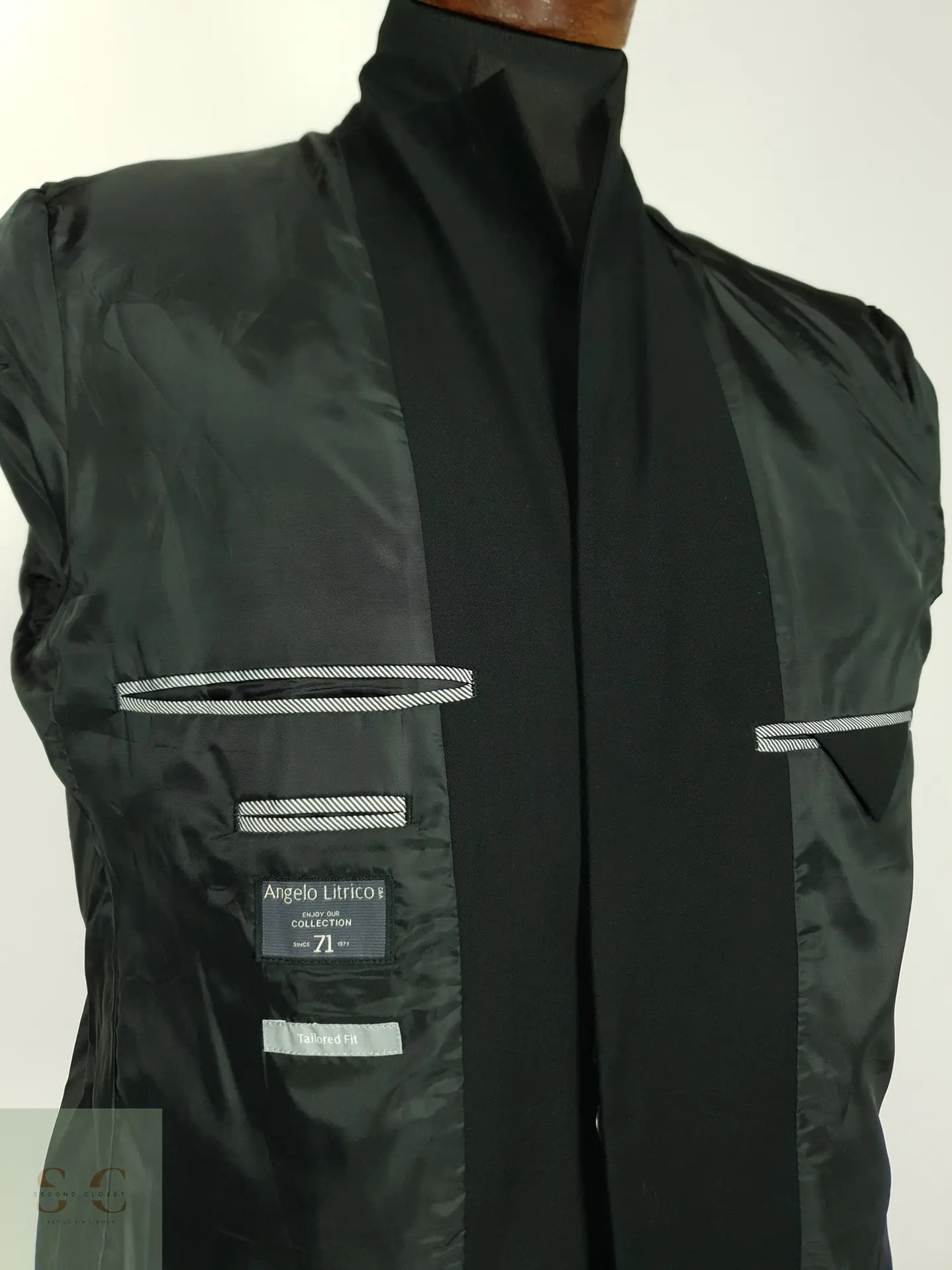 Blazer Formal de Corte Ajustado Angelo Litrico Talla S/SM 9