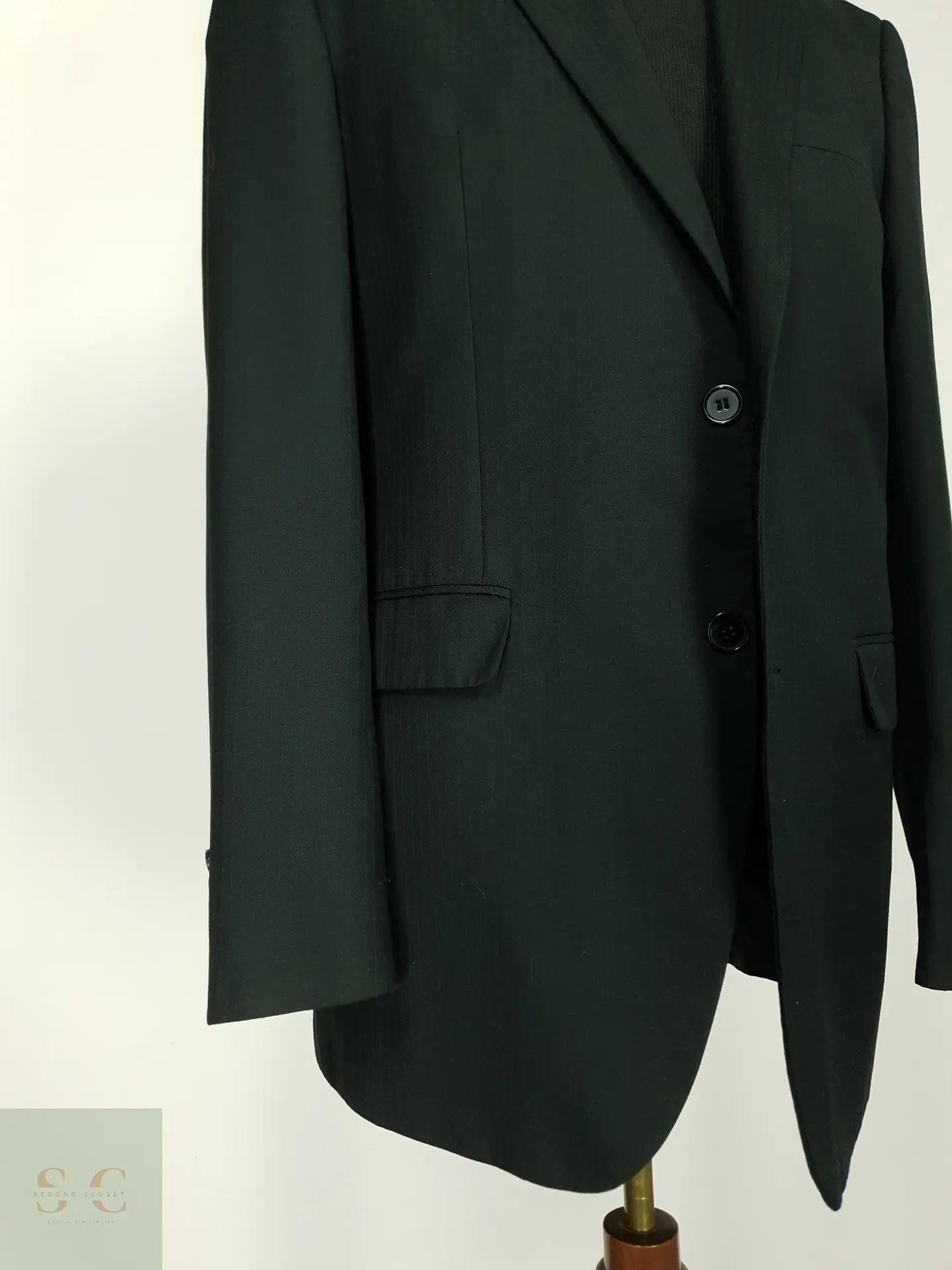 Blazer Estructurado de Dos Botones Digel Talla M 3