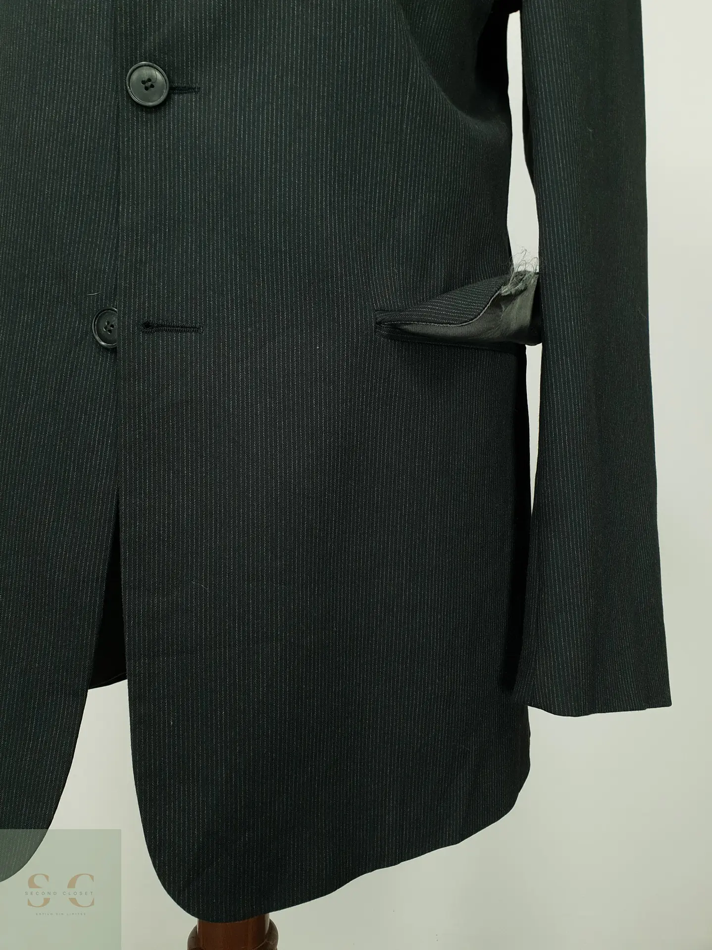 Blazer de Raya Diplomática de Tres Botones s.Oliver Talla L 3