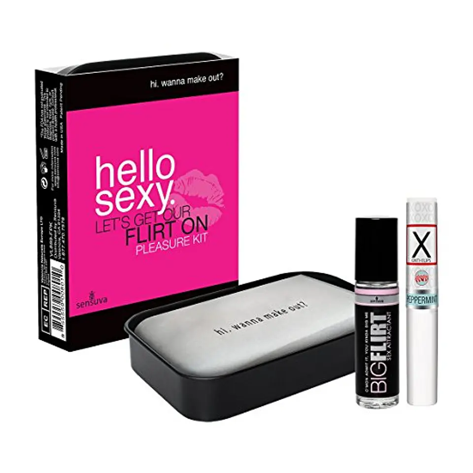 Kit Hello  Sexy 1