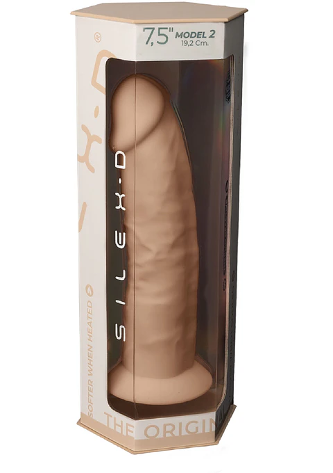 Dildo Realístico Modelo 2  Color Piel 7,5" ( 19,2 cms )