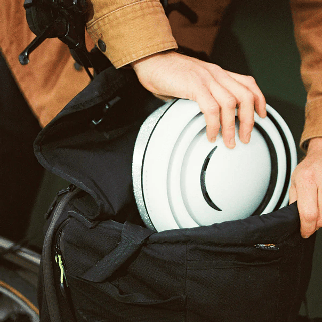 Business Loop White Reflective Silver