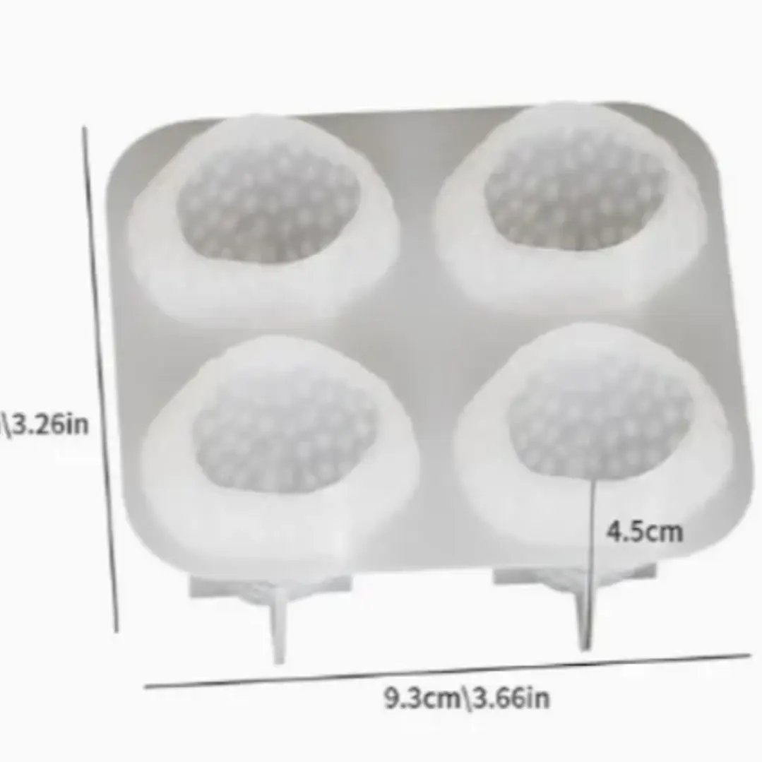Molde de 4 frutillas de silicona 2