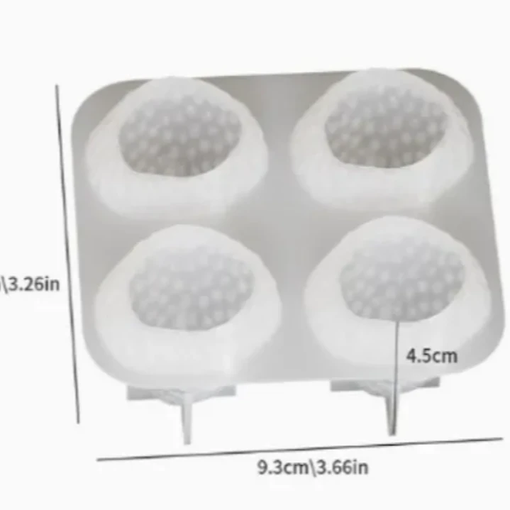 Molde de 4 frutillas de silicona 2