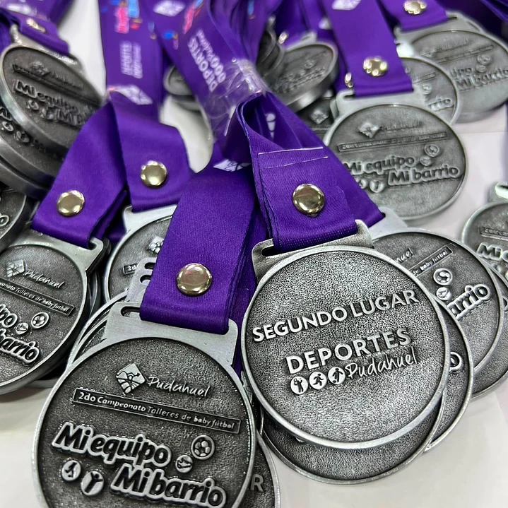 Medallas de Zamac Personalizadas 1