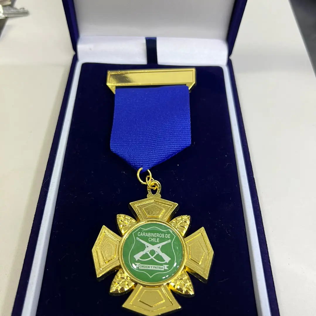 Medallas Condecorativas Personalizadas 2