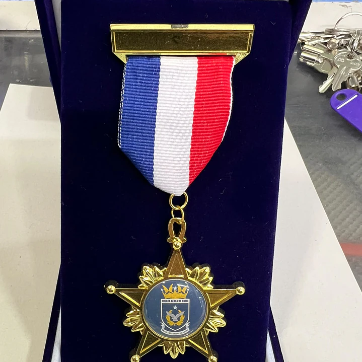 Medallas Condecorativas Personalizadas 3