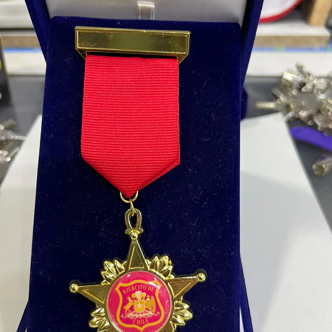 Medallas Condecorativas Personalizadas 1