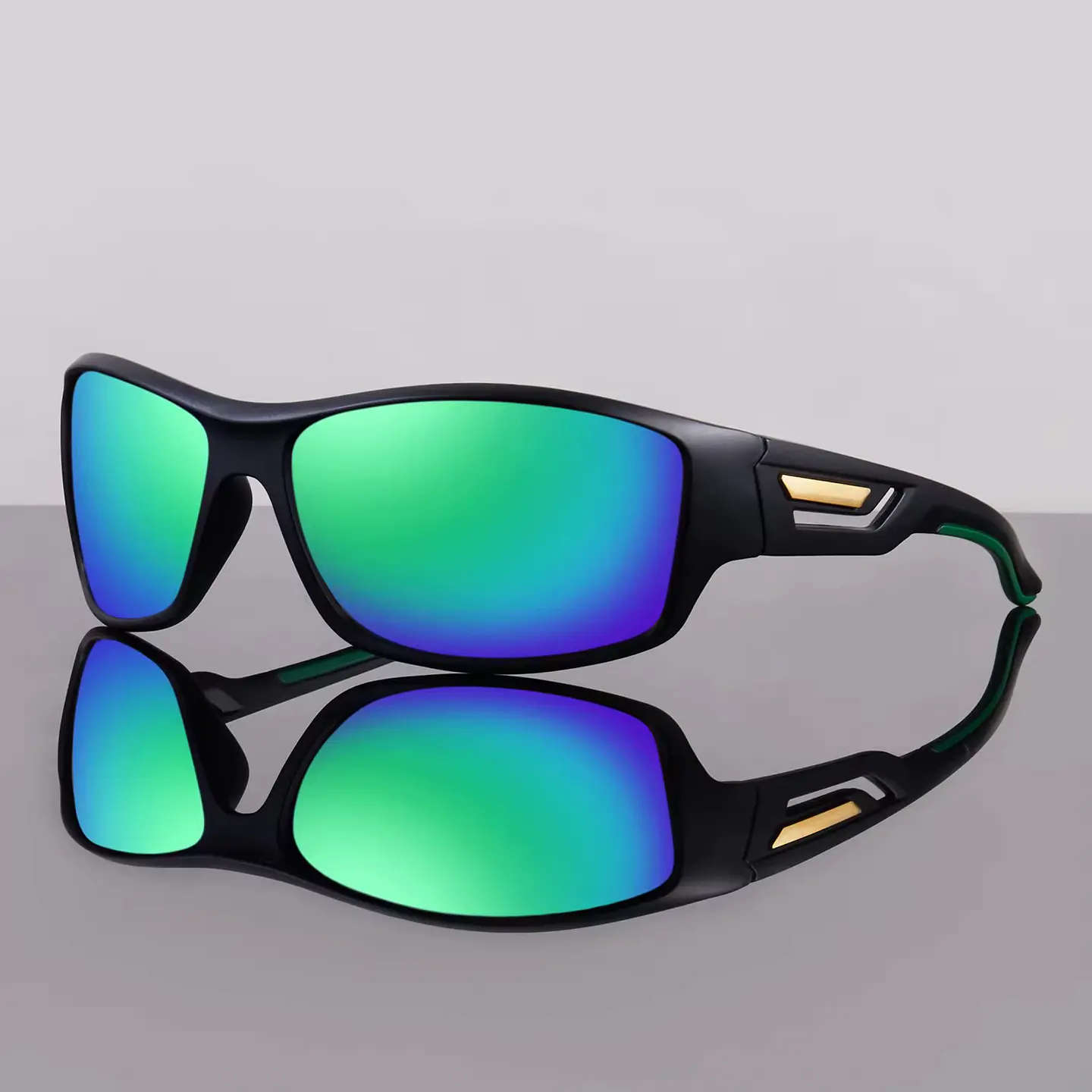 Lentes de Sol Verde 1