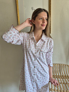 Camisa de dormir Patricia / flores rojizas