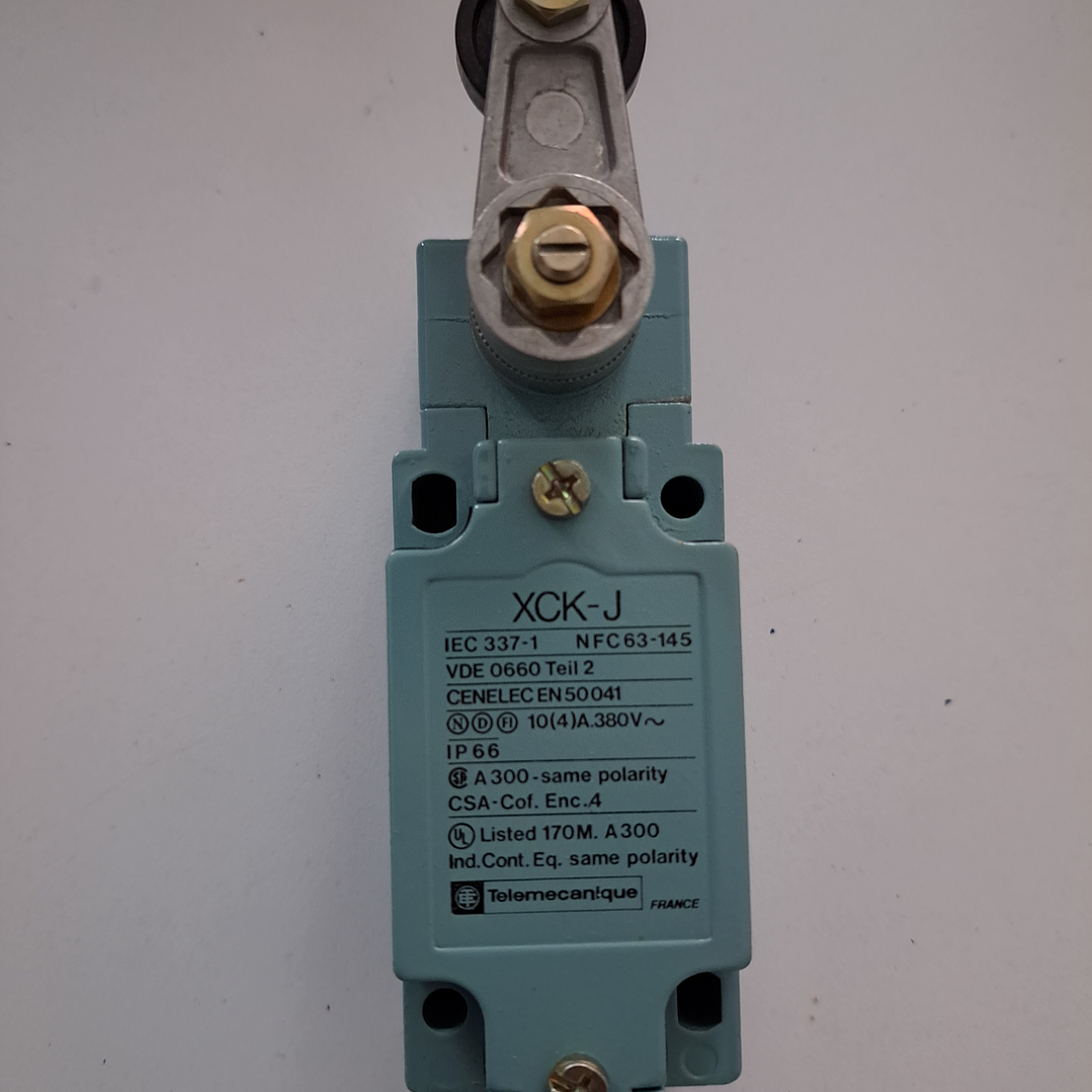 Interruptor de Límite Global HoneyWell - XCK-J ZCK-E05 1