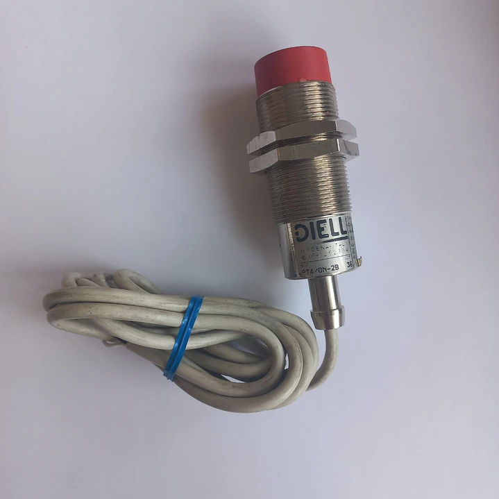 Sensor Inductivo DIELL-PT4/0N-2B 1