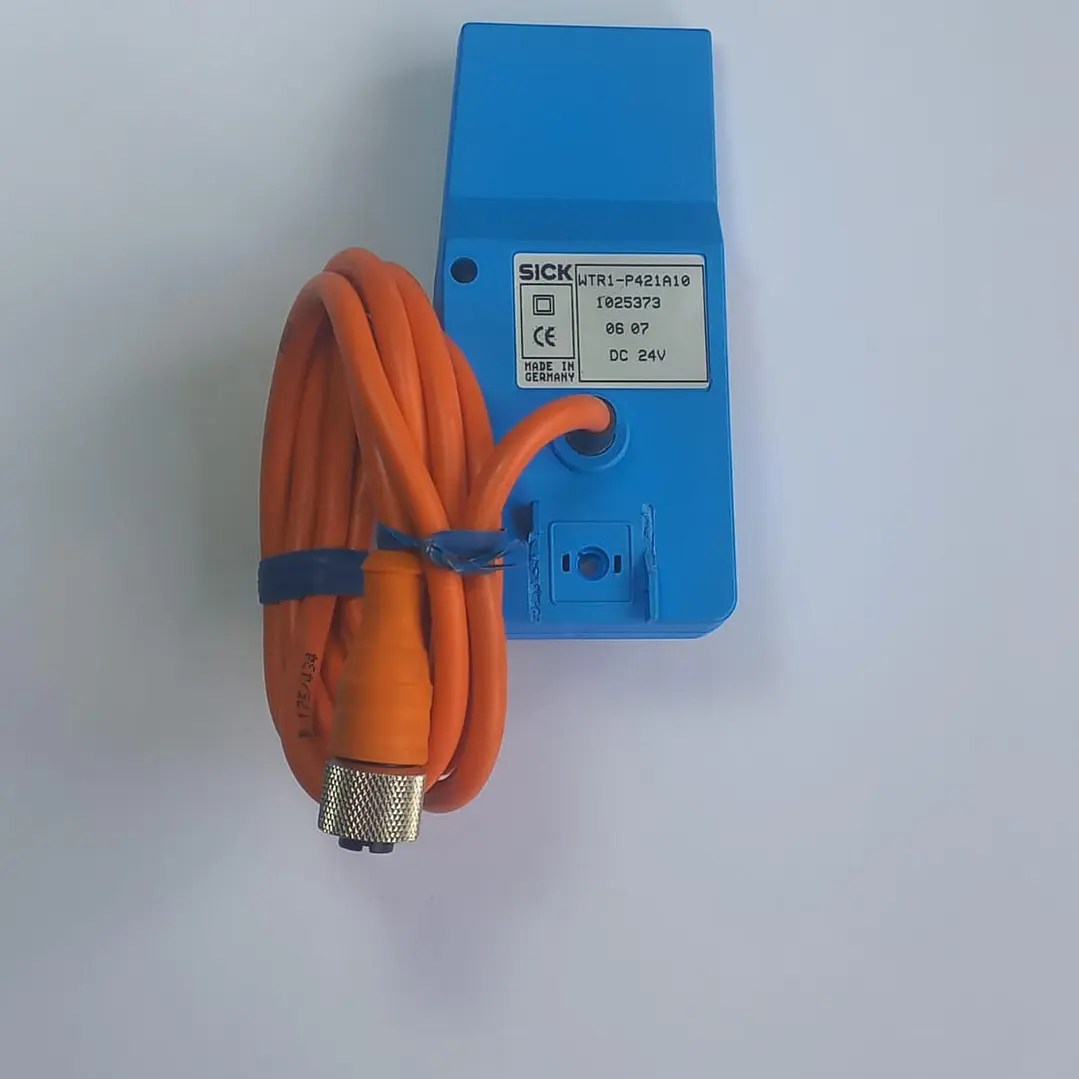 Sensor Fotoeléctrico SICK-WTR1-P421A10 4